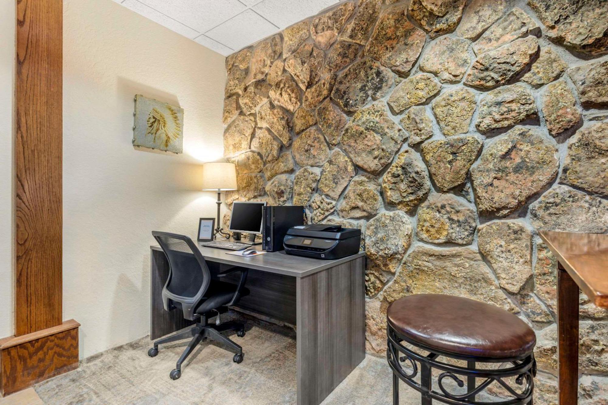Comfort Inn & Suites Mt Rushmore Keystone Exterior foto